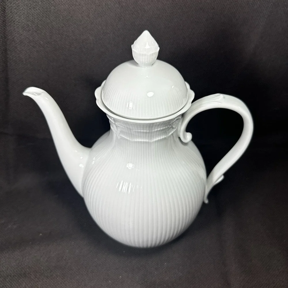 AK Kaiser Romantica White‎ Coffee Pot Tea Set W Germany Scalloped EXC MCM Vtg